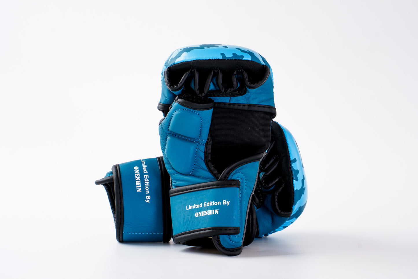 Limited Edition 7oz Sparring Glove: Blue Camouflage