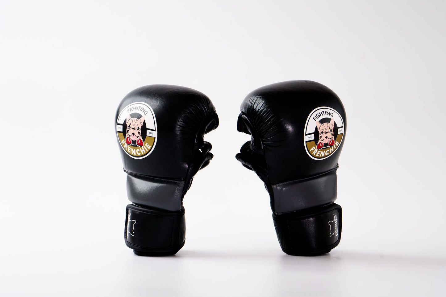 7Oz MMA Sparring Gloves: Black