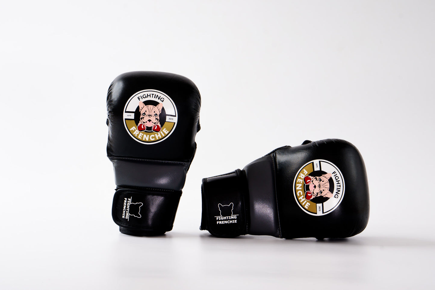 7Oz MMA Sparring Gloves: Black