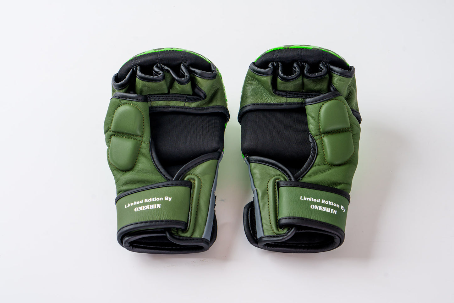 Limited Edition 7oz Sparring Gloves: Green Camoflage